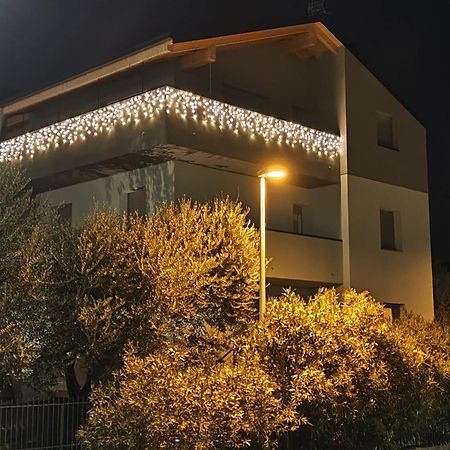 Oasi Degli Ulivi Apartment Riva del Garda Exterior photo